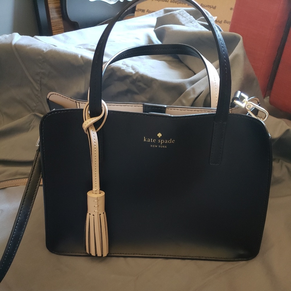 Kate Spade - Picture 1 of 5